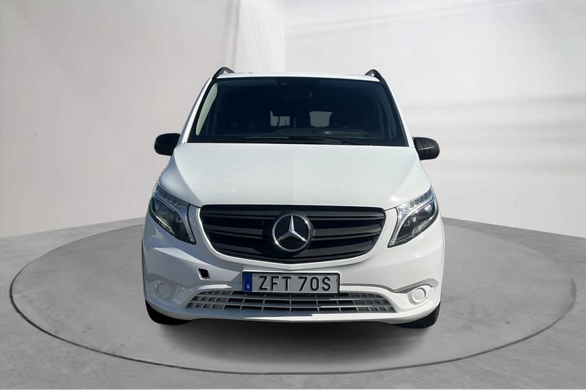 Bild 5 av Mercedes-Benz Vito Tourer 116 CDI 4x4 3.2t 4MATIC W640 (163hk) 9-sits