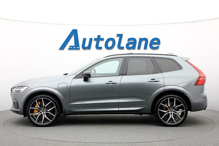 Bild 5 av Volvo XC60 T8 AWD Recharge Polestar Engineered Twin Engine B&W, Pano, 360°