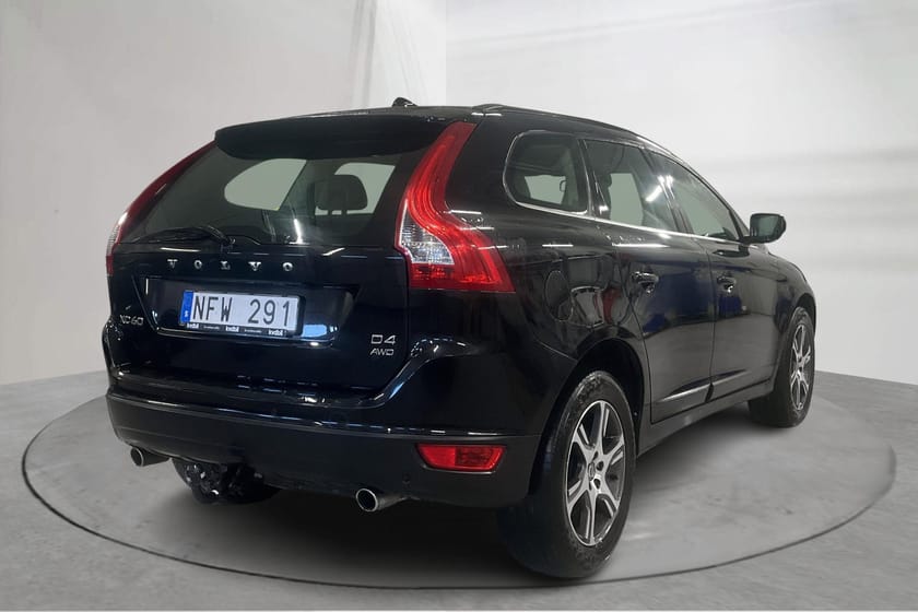 Bild 3 av Volvo XC60 D4 AWD (163hk) Momentum Läder Drag Värmare