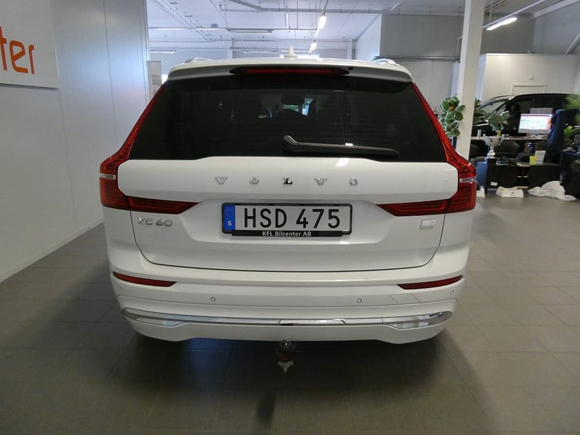 Bild 5 av Volvo XC60 Recharge T6 AWD LongRange Pano-Drag-Värmare-Kamera-Navi
