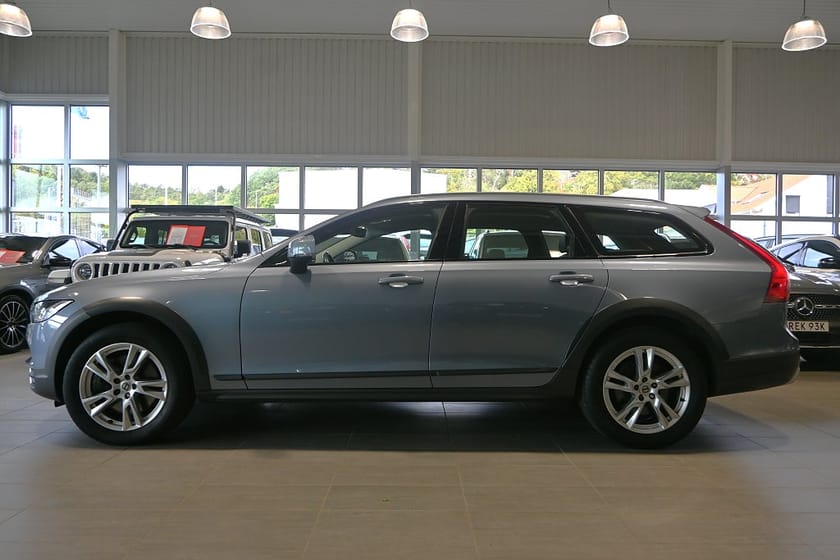 Bild 2 av Volvo V90 Cross Country
