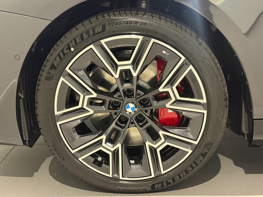Bild 5 av BMW i5 xDrive40 Touring M Sport Drag AdptFartH H/K RattV 20"