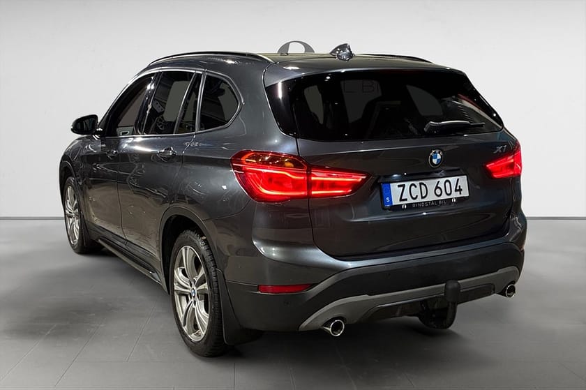 Bild 5 av BMW X1 xDrive20d 190 HK AUT SPORT LINE DRAG HUD NAVI M&K 18"