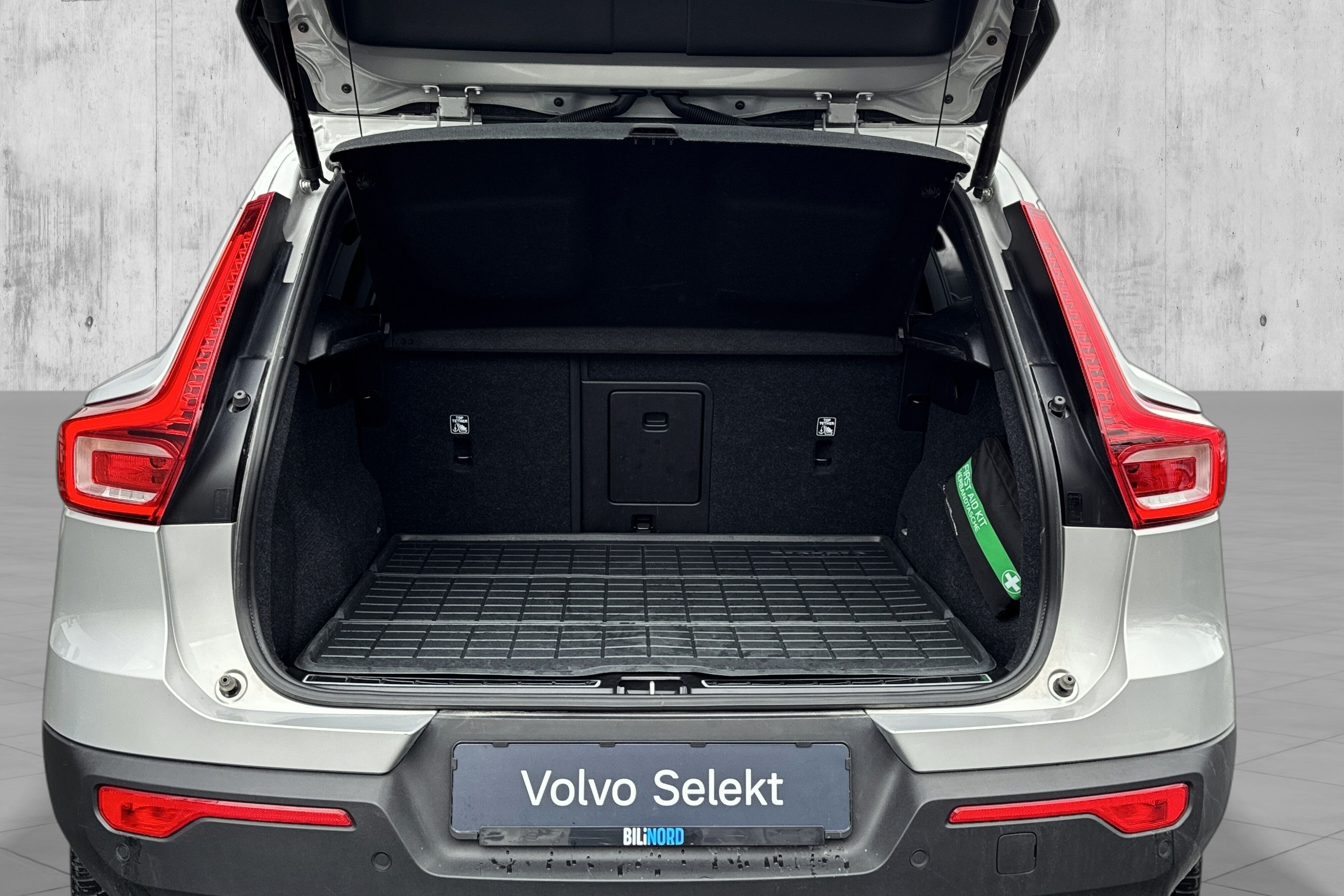 Volvo XC40 Recharge Twin motor bilde 23