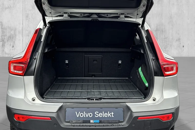 Volvo XC40 Recharge Twin motor bilde 23