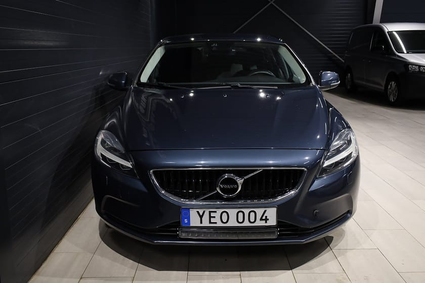 Bild 2 av Volvo V40 D2 Geartronic Business Advanced Värmare/Drag/SoV-hjul