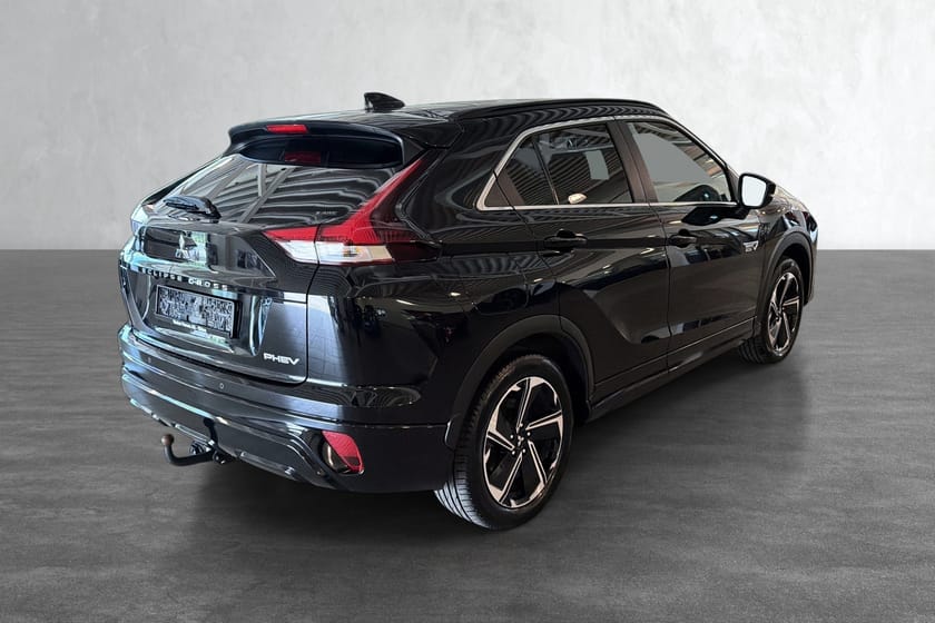 Bilde 3 av Mitsubishi Eclipse Cross PHEV Instyle+ toppmodell m/hengerfeste