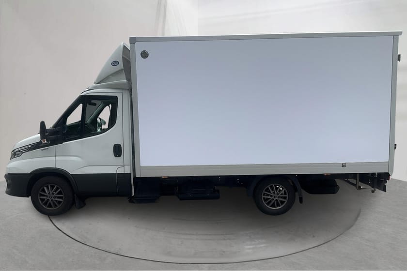 Bild 2 av Iveco Daily 35-NP Chassis Cab 35 3.0 CNG (136hk) 3-sits, Kamera