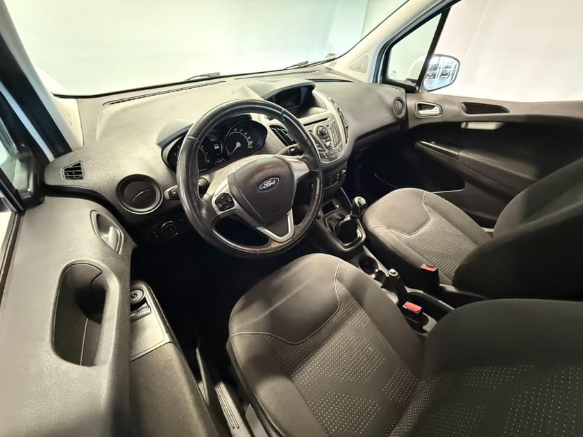 Bilde 5 av Ford Transit Courier 1,0 101hk Ecoboost 2x skyvedør/Radio Dab/BT/Klima/S+V