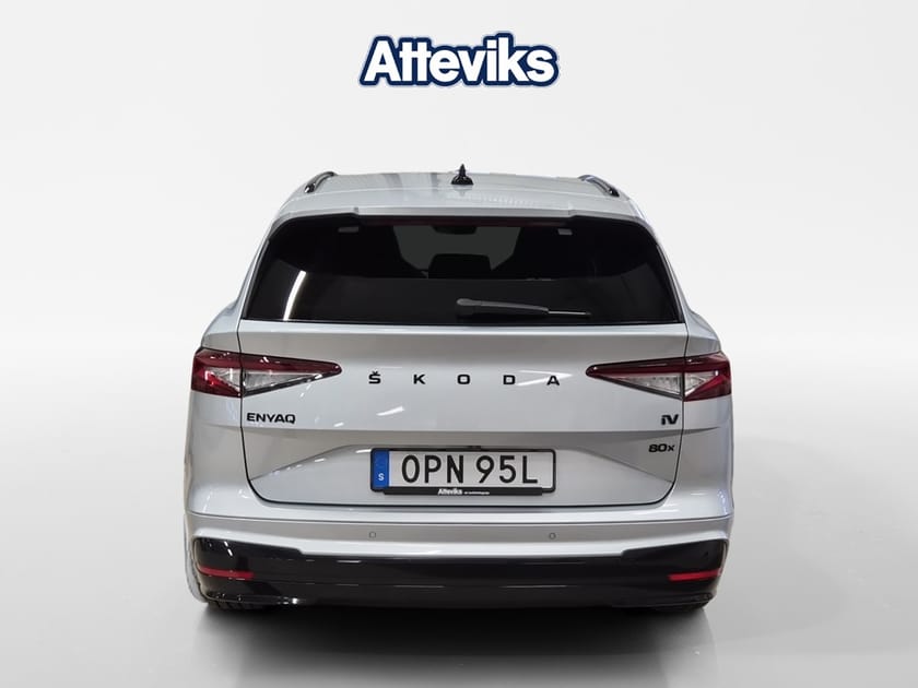 Bild 4 av Škoda Enyaq iV 80x 82 KWH 265Hk *360-kamera, Crystal Face*