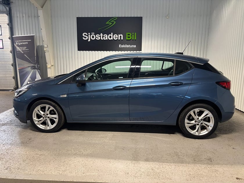 Bild 2 av Opel Astra 1.4 EDIT ecoFLEX Dynamic Parkeringssensorer/Rattvärme