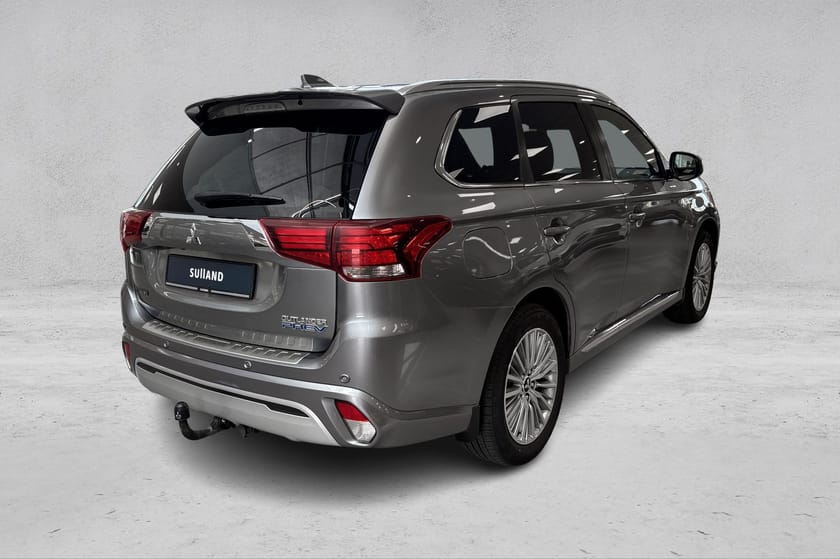 Bilde 5 av Mitsubishi Outlander PHEV Instyle+ | Lyst interiør |