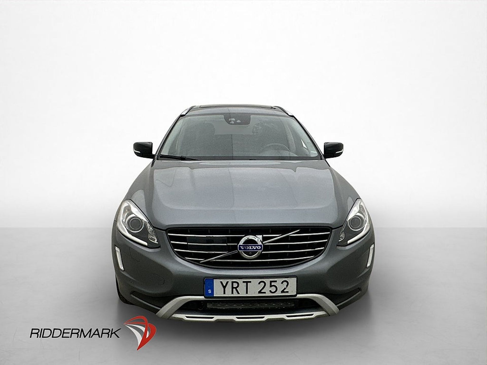 Volvo XC60 D4 AWD Summum 2017, kuva 2/10