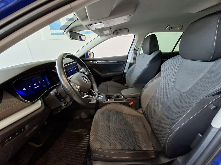 Bild 5 av Škoda Octavia Kombi COMBI STYLE 1,0 TSI M-HEV 110 HK