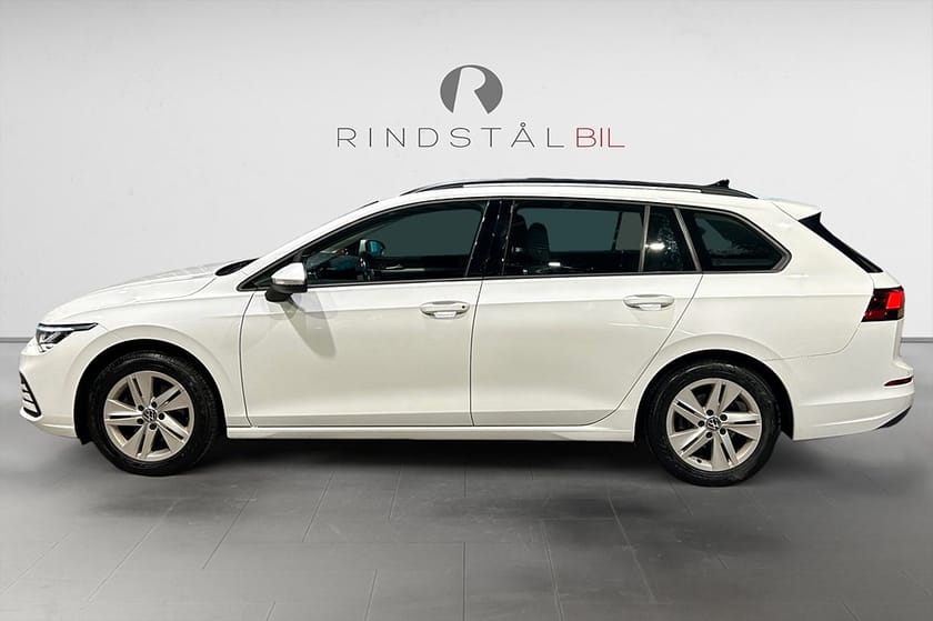 Bild 4 av Volkswagen Golf Sportscombi 150 HK AUT CARPLAY M&K PDC IQ.DRIVE