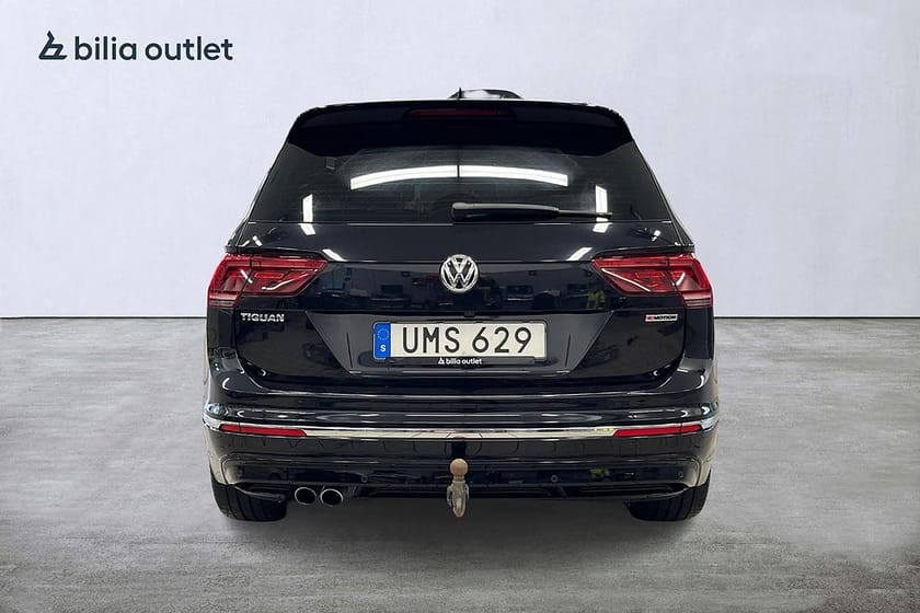 Bild 5 av Volkswagen Tiguan 2.0 TDI 4Motion R-line 190hk Drag Kamera Cockpit