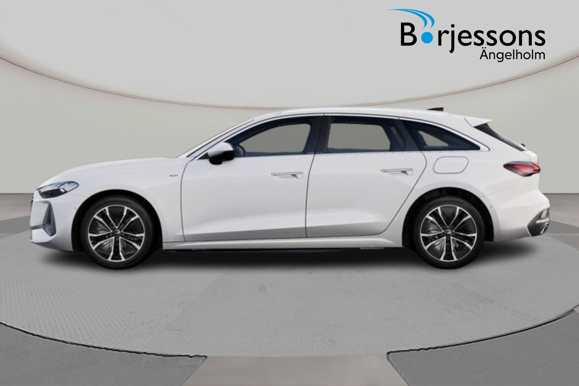 Audi A5 Avant e-Hybrid 2026, bild 2/8