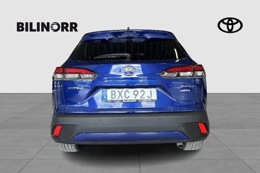Bild 5 av Toyota Corolla Cross Hybrid AWD-i 2,0 EXECUTIVE SKINNKLÄ