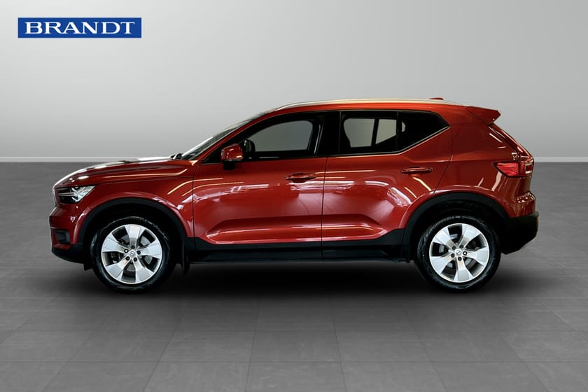 Bild 3 av Volvo XC40 D3 AWD Momentum Pro Edition