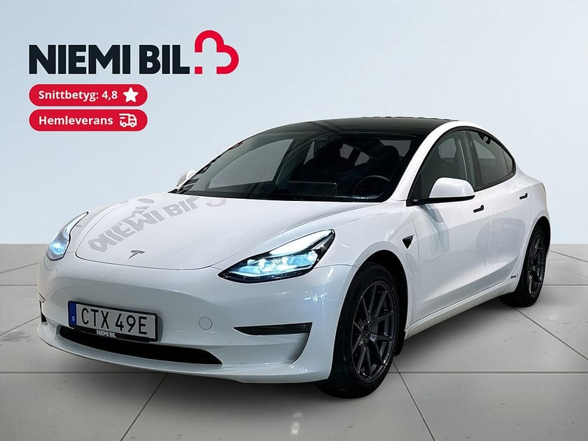 Bild 1 av Tesla Model 3 Long Range AWD 360° Drag Pano Värmepump GPS S/V-hjul