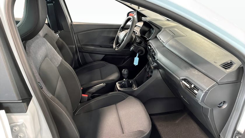Bild 3 av Dacia Sandero ESSENTIAL TCE 100 PL 1990/MÅN