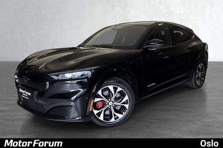 Ford Mustang Mach-E Long Range AWD 4x4 - 550 km wltp - bang olufsen anlegg -