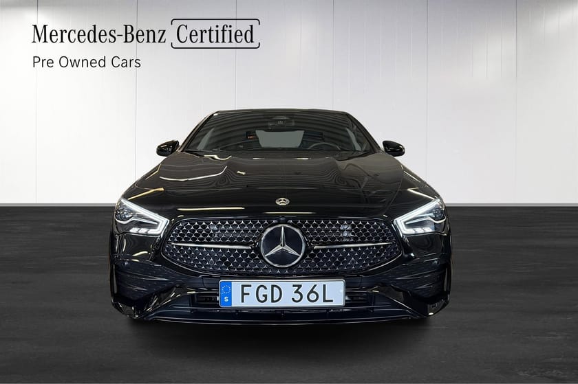 Bild 2 av Mercedes-Benz CLA 200 AMG/Burmester/Panelbelysning/Widescreen