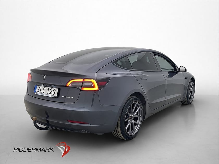 Bild 5 av Tesla Model 3 Long Range AWD Autopilot Dragkrok Svensksåld