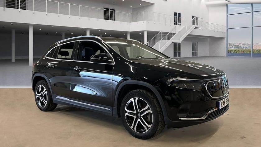 Bild 2 av Mercedes-Benz EQA 250 Progressive Line Kamera Panoramatak Navi