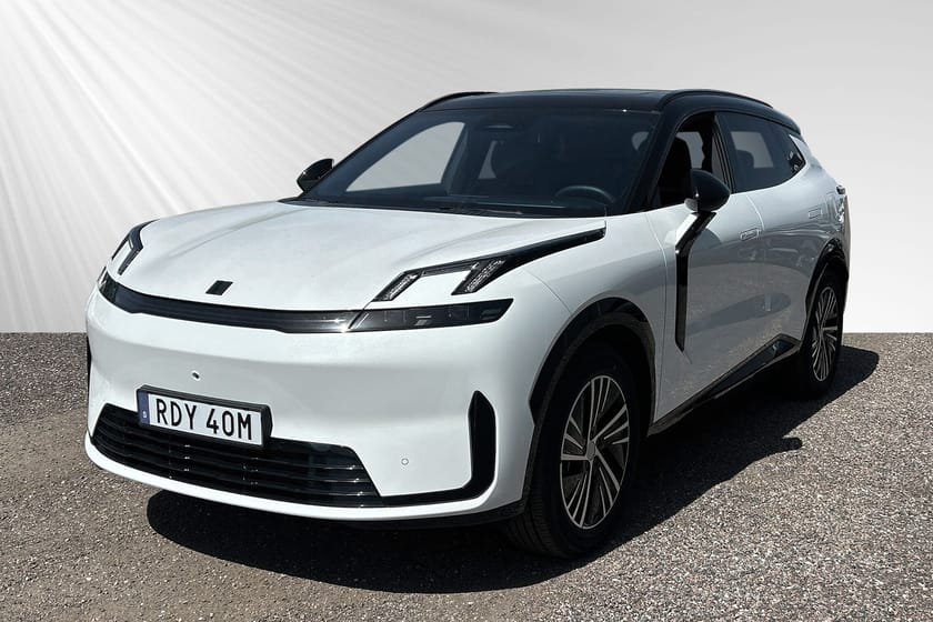Bild 1 av Lynk & Co 08 PHEV Core