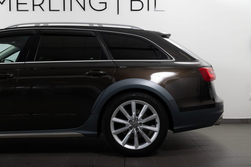 Bild 5 av Audi A6 allroad quattro 3.0 TDI V6 S Tronic BOSE Luftfjädring