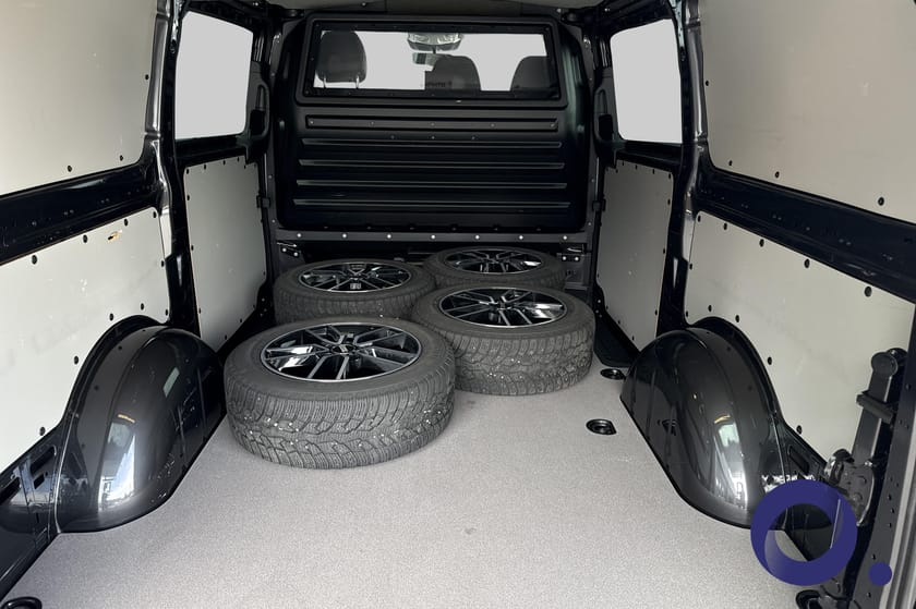 Bilde 5 av Mercedes-Benz Vito 119 CDI 4x4 3.0t Webasto|Distronic|Godt utstyrt|Lav km