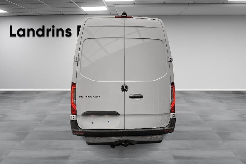 Bild 4 av Mercedes-Benz eSprinter 420 113 kWh skåp A3 SELECT * lagerbil*