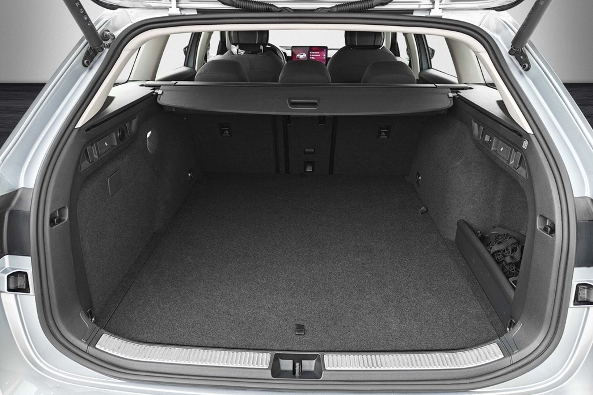 Skoda Superb 2025, bild 6/10