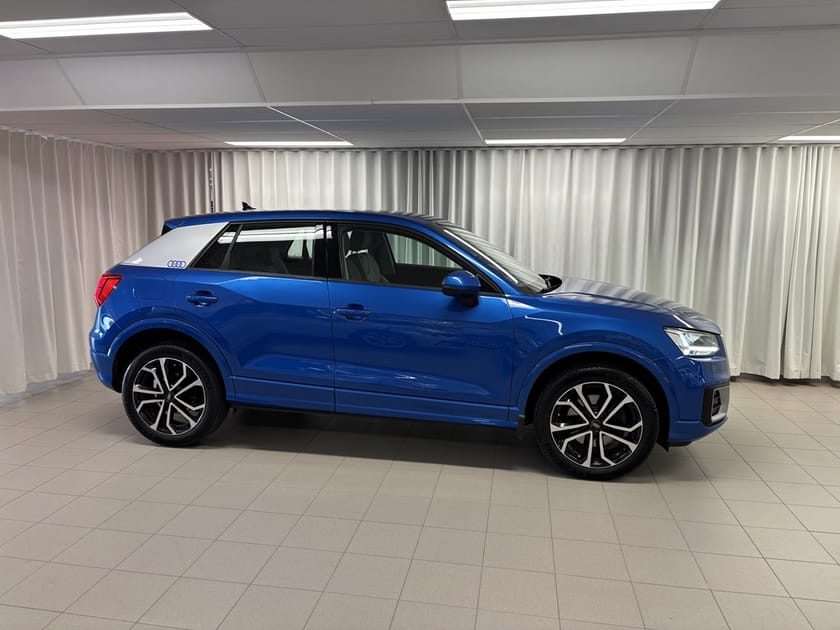 Bild 3 av Audi Q2 40 TFSI quattro 190 HK Drag/Värmare