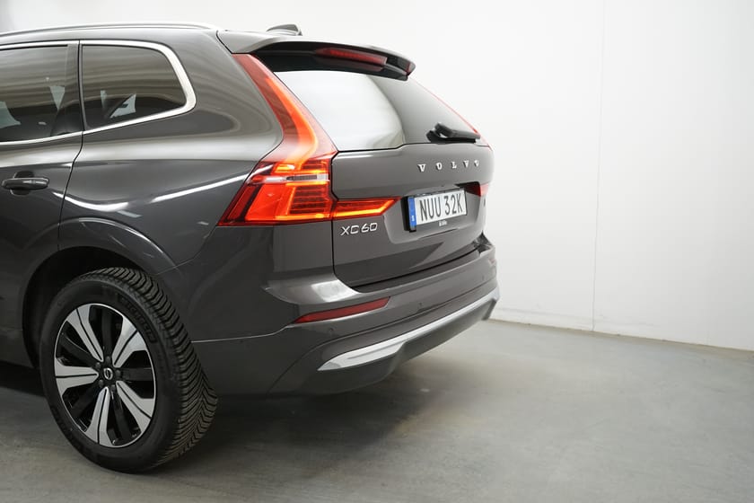 Bild 3 av Volvo XC60 Recharge T6 Plus Bright, Taklucka, HarmanKardon PremiumSound, Navigation