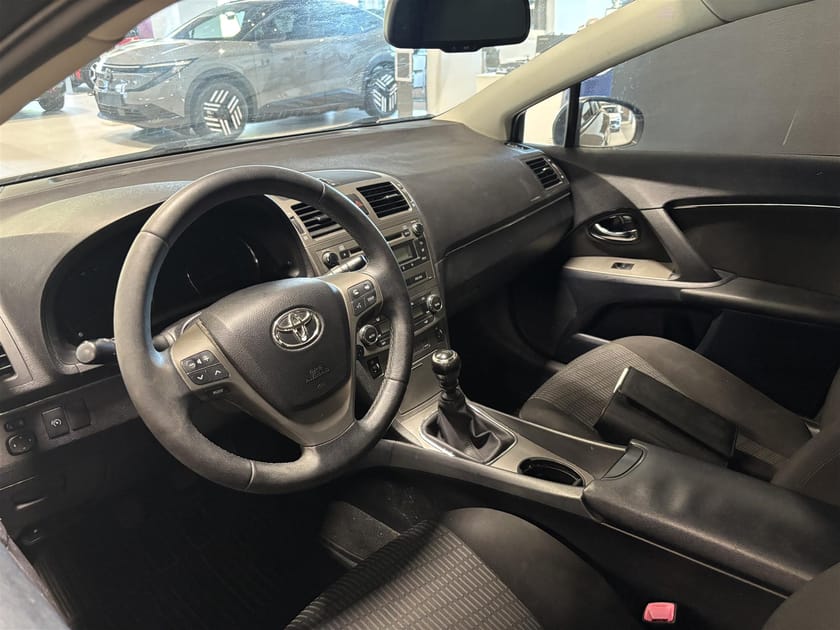 Bild 2 av Toyota Avensis Kombi 147hk 1.8 Valvematic Business