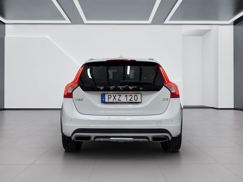 Bild 5 av Volvo V60 Cross Country D3 Geartronic Momentum/Dragkrok/1.95% Ränta