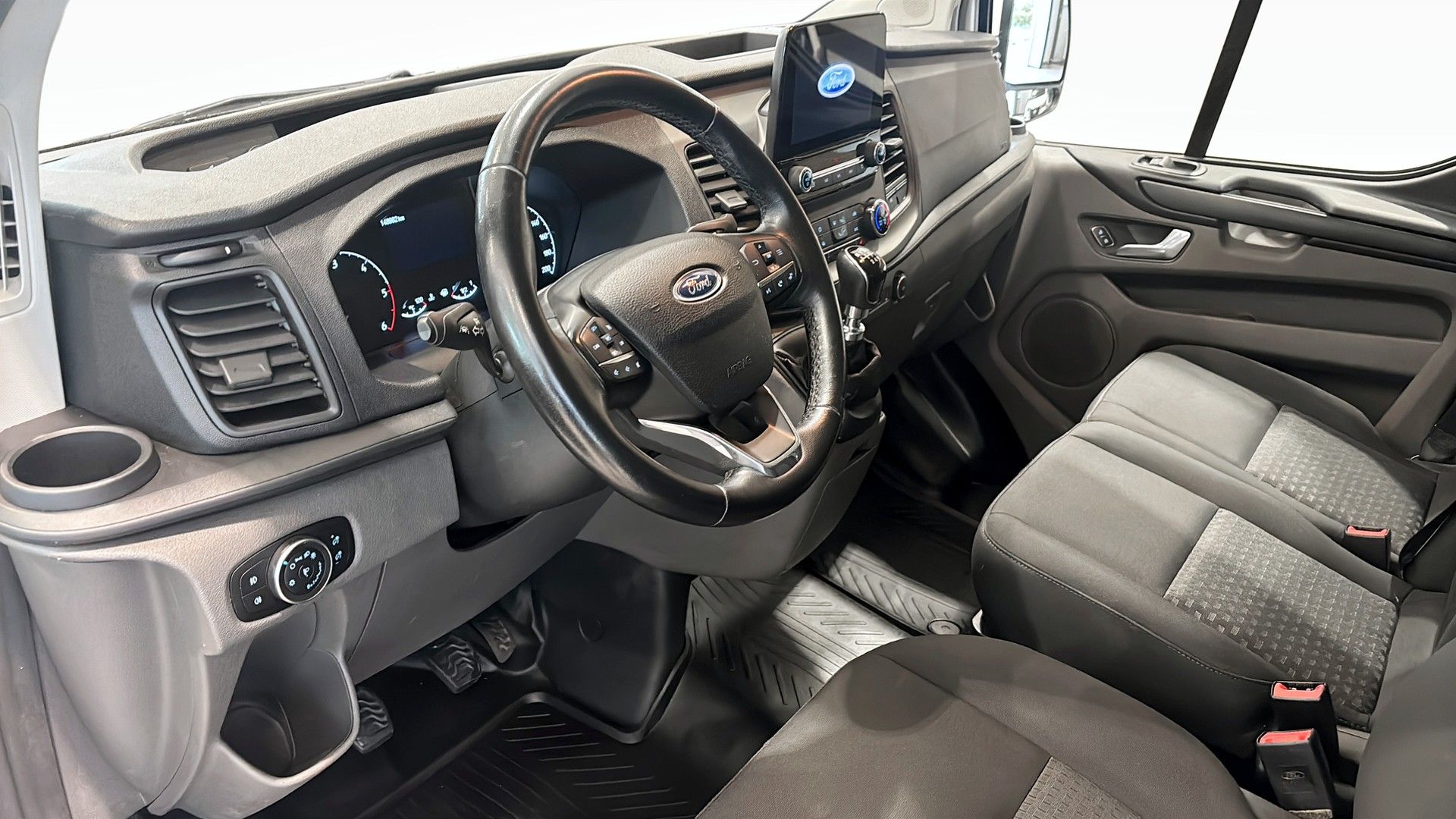 Ford Custom 2020, kuva 4/10