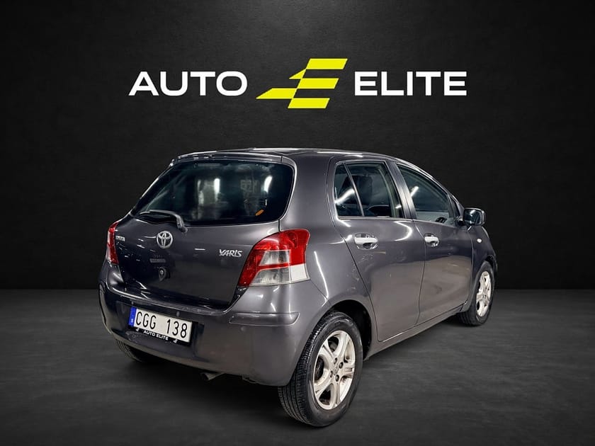 Bild 5 av Toyota Yaris 5 DÖRRAR|1.33 Dual VVT-i|AUTOMAT|P-SENS|GPS|SoV-DÄCK