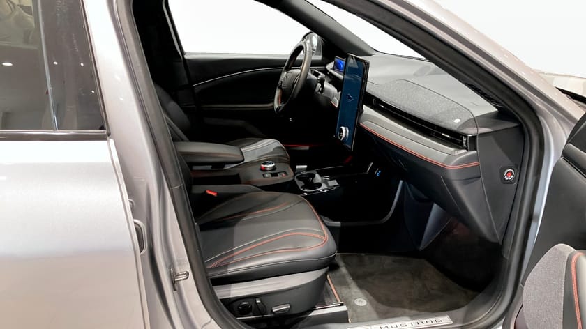 Bild 3 av Ford Mustang Mach-E Standard Range AWD