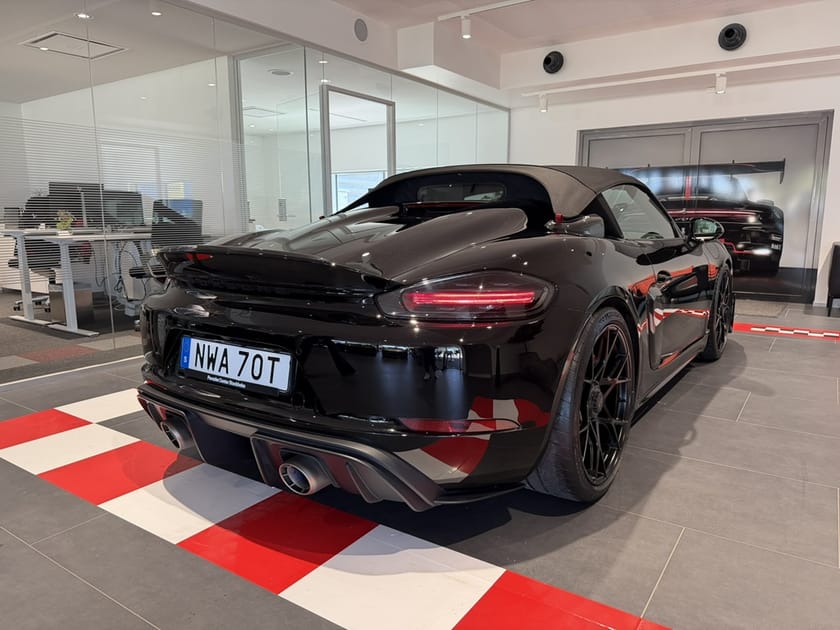 Bild 5 av Porsche 718 Spyder RS 