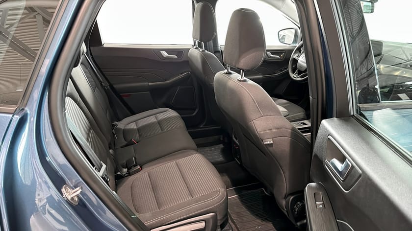 Bild 5 av Ford Kuga 1.5T 150hk Titanium Manuell Rattvärme Backkamera