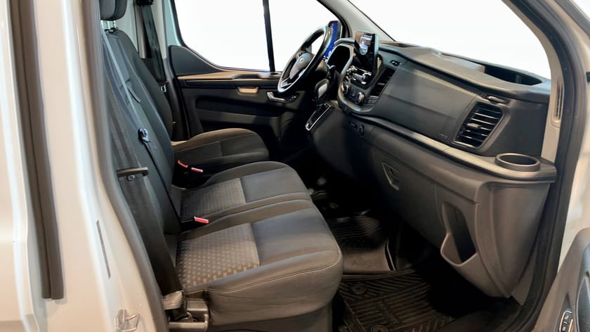 Bild 3 av Ford Transit Custom 300 TREND SKAP L1  2.0TDCI 130HK AUT