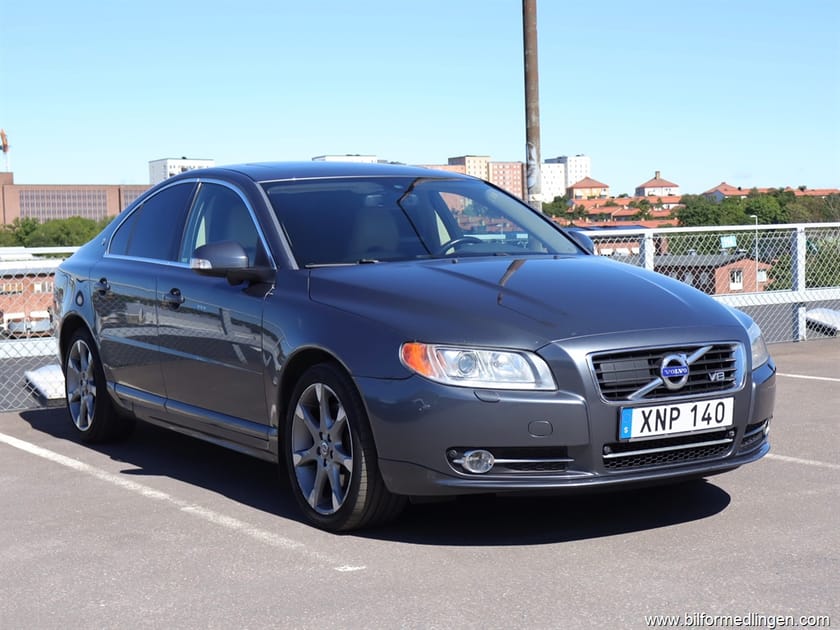 Bild 3 av Volvo S80 V8 4.4 AWD 316hk S/V-hjul Drag Taklucka Summum