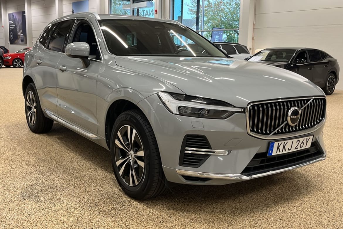 Volvo XC60 2024 - miniatyr 2