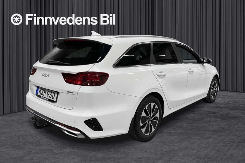 Bild 2 av Kia Ceed Sportswagon Plug-in Hybrid *V-HJUL/B-KAMERA/NAVI*