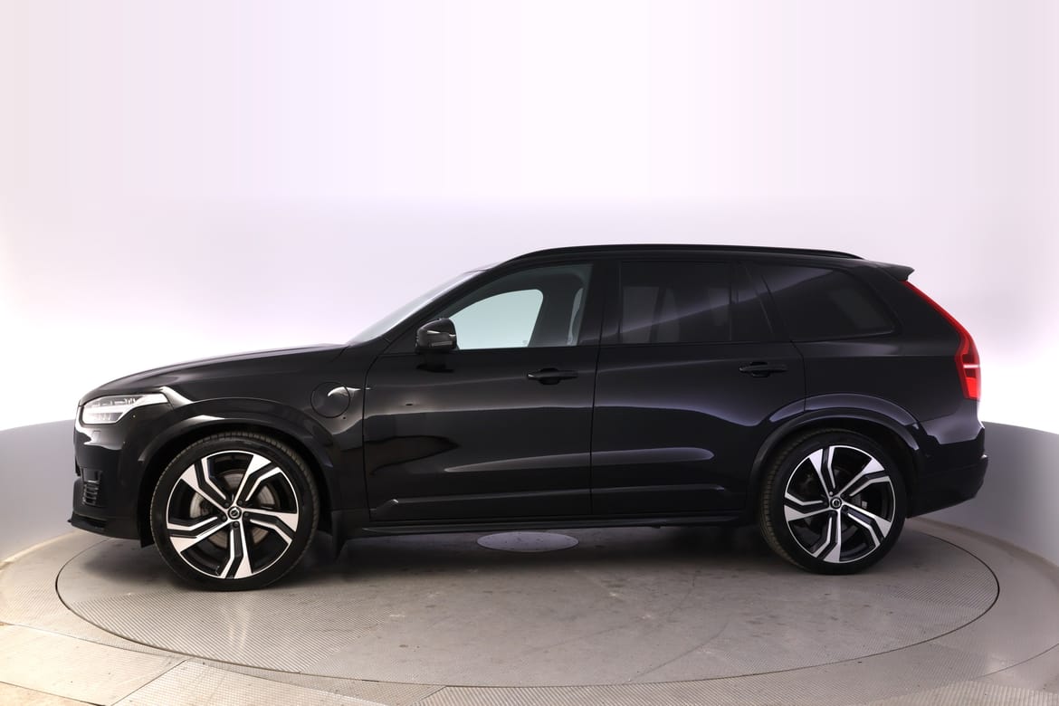 Volvo XC90 2023 - miniatyr 2