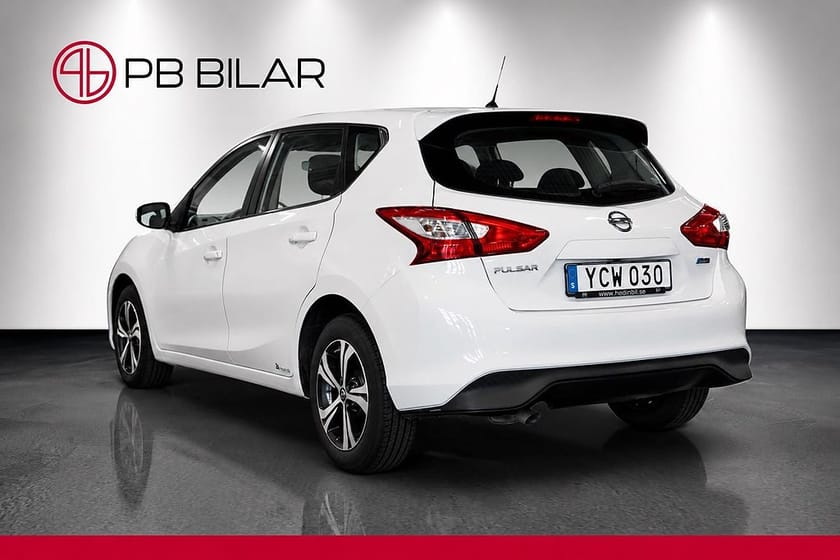 Bild 3 av Nissan Pulsar 1.5 dCi Manuell 110hk 1 Ägare Navi BT