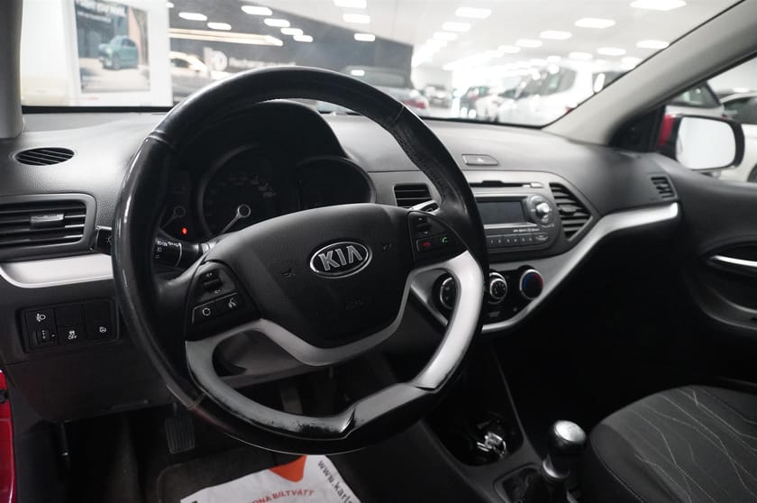 Bild 2 av Kia Picanto 1.0 69hk Manuell Rattvärme